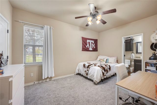 3525 General, College Station, TX 77845