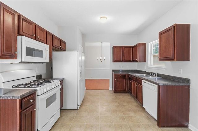 5605 Grande River Road, Atlanta, GA 30349