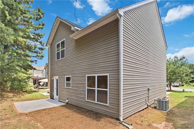 5605 Grande River Road, Atlanta, GA 30349