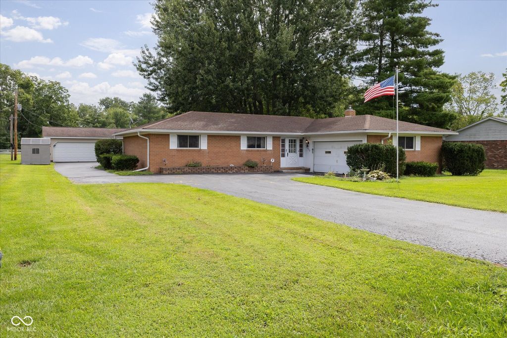3575 N County Road 950 E, Brownsburg, IN 46112