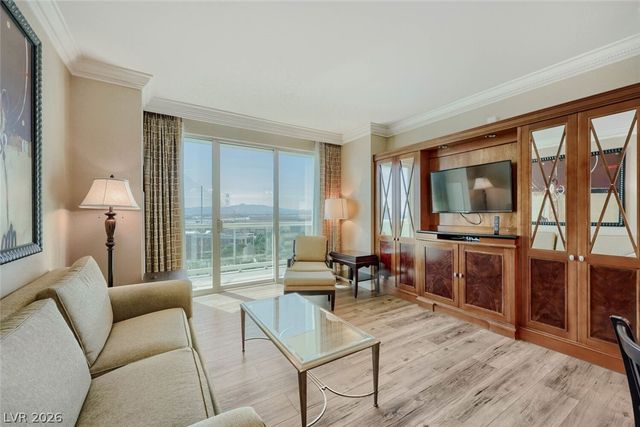 125 East Harmon Avenue 920, Las Vegas, NV 89109