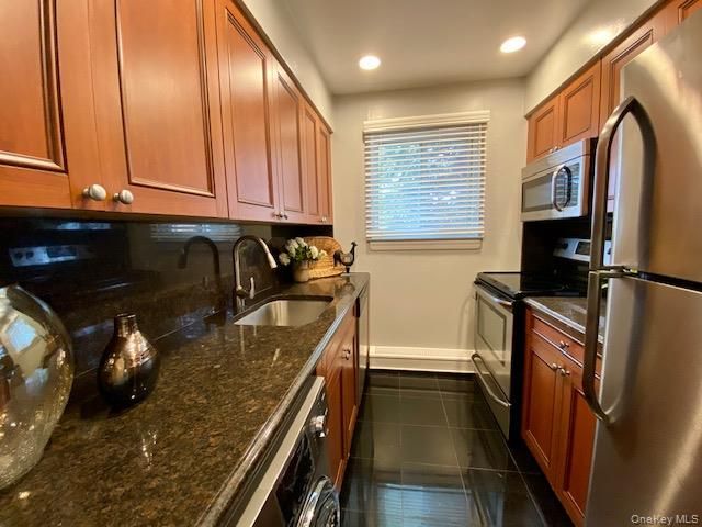 453 Lincoln Boulevard 3-1N, Hauppauge, NY 11788