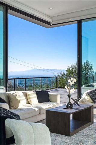 4016 Oakfield Drive, Sherman Oaks, CA 91423
