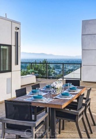 4016 Oakfield Drive, Sherman Oaks, CA 91423