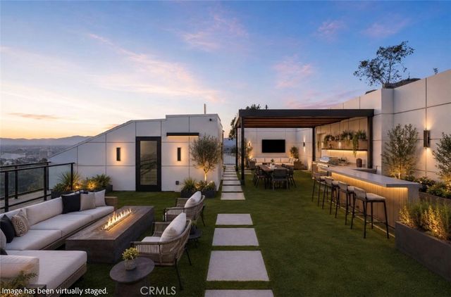 4016 Oakfield Drive, Sherman Oaks, CA 91423