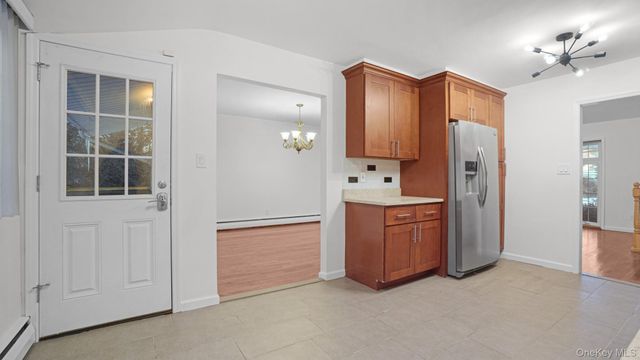 22 Marshall Lane, Westbury, NY 11590