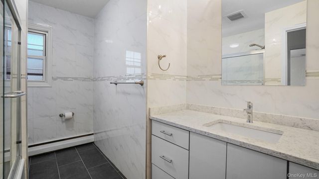 22 Marshall Lane, Westbury, NY 11590