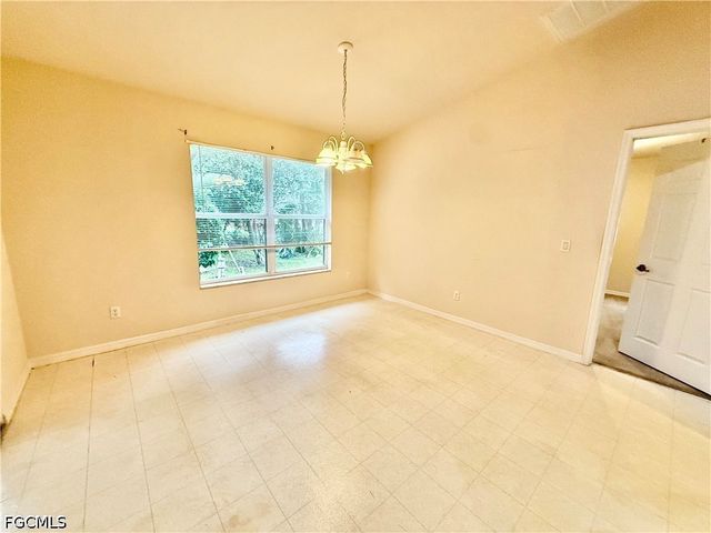 2800 41st ST SW, Lehigh Acres, FL 33976