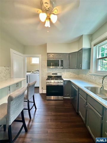 106 Clarendon Place, Hackensack, NJ 07601