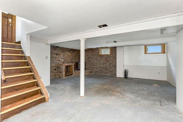 1220 Third Street, Reading, OH 45215