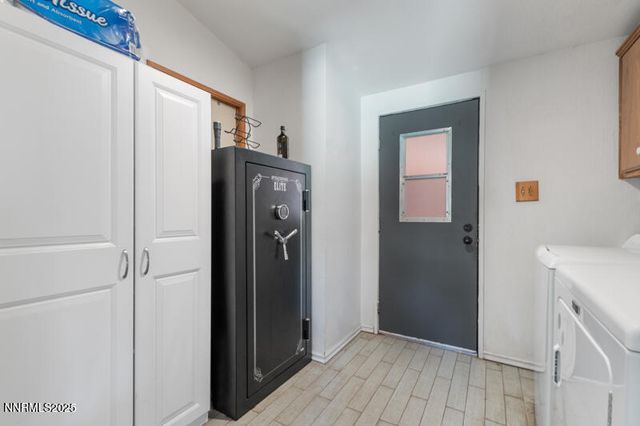 50 Cour De La Celedon Court, Sparks, NV 89434