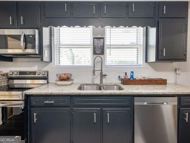 80 Mills Ford Road, Dawsonville, GA 30534