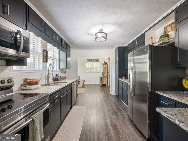 80 Mills Ford Road, Dawsonville, GA 30534