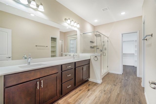 619 Excelsior Drive, Waxahachie, TX 75165