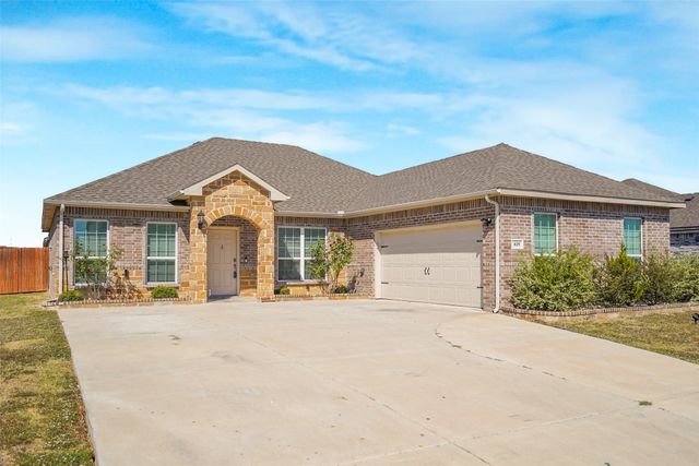 619 Excelsior Drive, Waxahachie, TX 75165