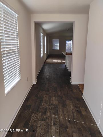 5846 CALVARY Drive, Jacksonville, FL 32244