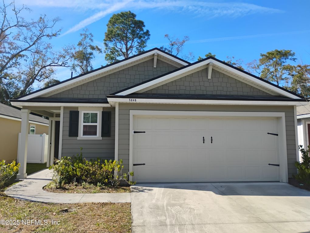 5846 CALVARY Drive, Jacksonville, FL 32244
