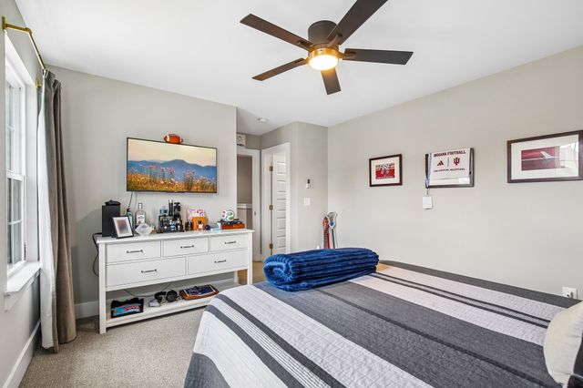2033 Blackstone Dr, Hendersonville, TN 37075