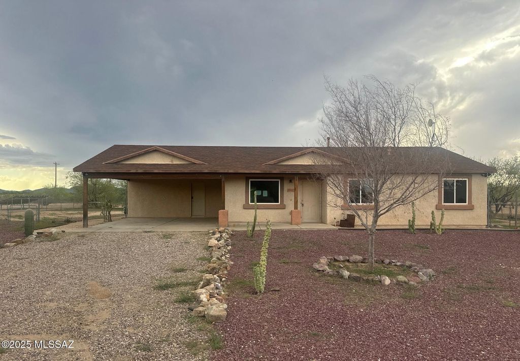 5065 N Sabi Road, Marana, AZ 85653