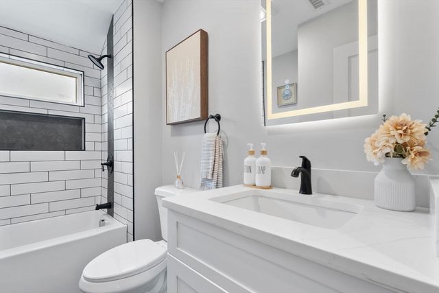 10 King Ter, Beverly, MA 01915