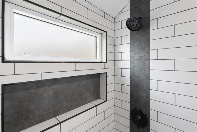 10 King Ter, Beverly, MA 01915