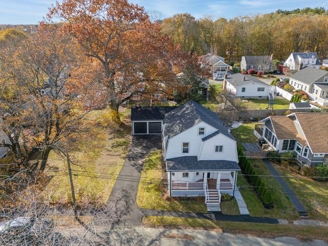 10 King Ter, Beverly, MA 01915