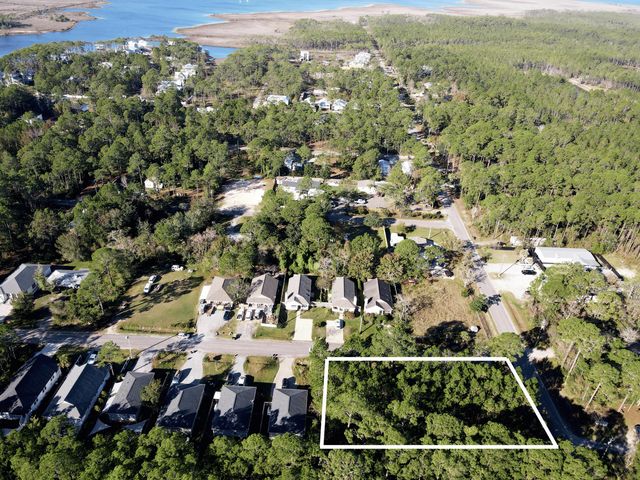 209 E Nursery Road, Santa Rosa Beach, FL 32459
