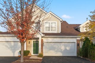 32802 Fowler Circle, Warrenville, IL 60555