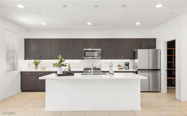 11278 Kraft Mountain Avenue 101, Las Vegas, NV 89135