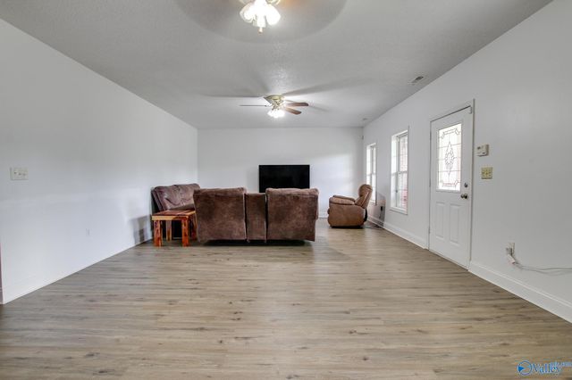 22451 Alabama Highway 157, Town Creek, AL 35672