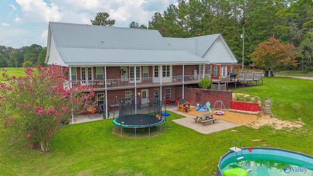 22451 Alabama Highway 157, Town Creek, AL 35672