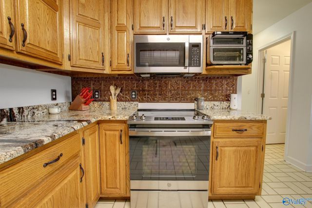 22451 Alabama Highway 157, Town Creek, AL 35672