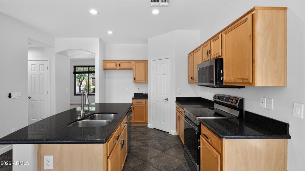 7213 E NORWOOD Street, Mesa, AZ 85207 — photo 4