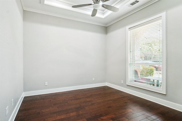 3240 Evan Drive, Hurst, TX 76054