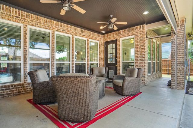 3240 Evan Drive, Hurst, TX 76054