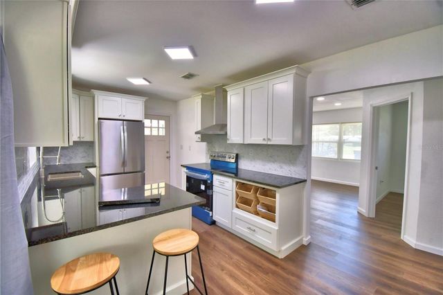 109 2ND JPV STREET, Winter Haven, FL 33880