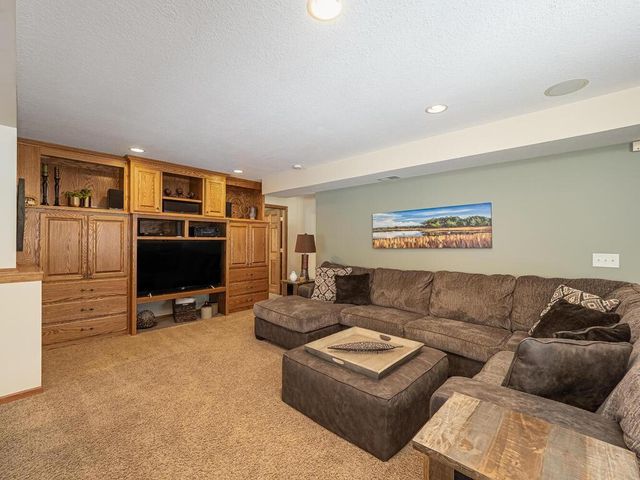 13429 212th Avenue NW, Elk River, MN 55330