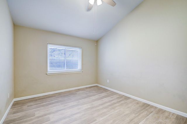 3500 Tangle Brush Drive 119, The Woodlands, TX 77381