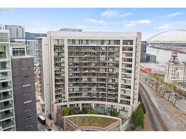 949 Nw OVERTON St 608, Portland, OR 97209