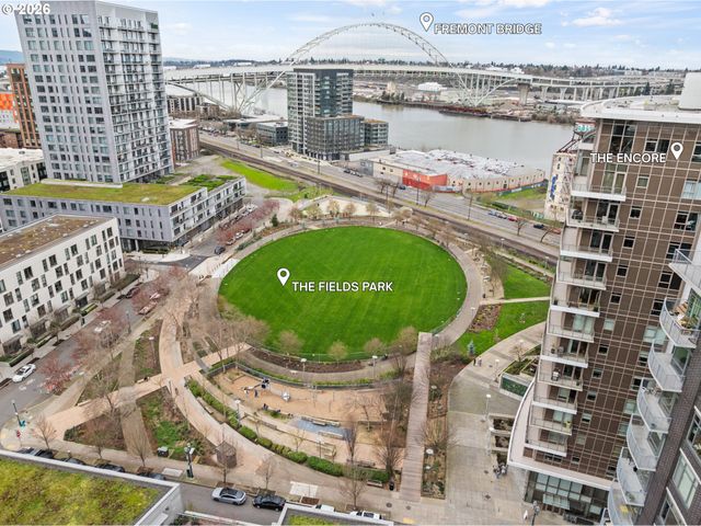 949 Nw OVERTON St 608, Portland, OR 97209