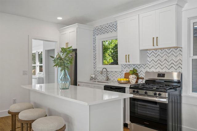 4522 Junius Street, Dallas, TX 75246