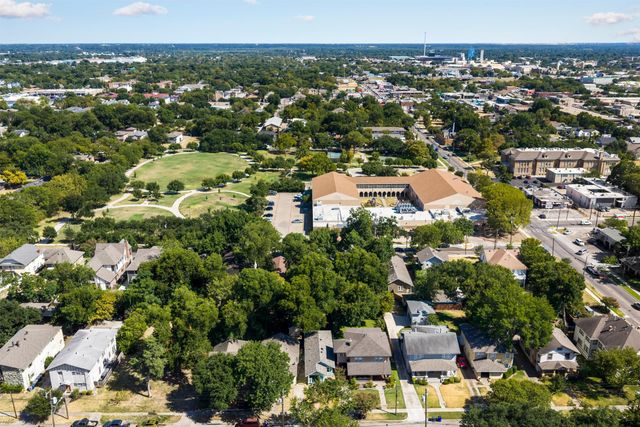 4522 Junius Street, Dallas, TX 75246