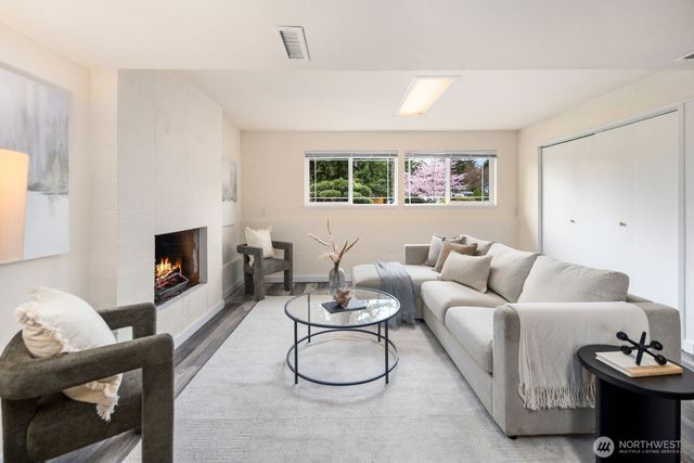 12915 SE 164th Street, Renton, WA 98058