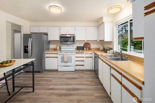 12915 SE 164th Street, Renton, WA 98058