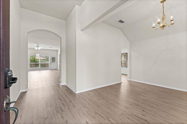9515 Mankay Lane, Houston, TX 77070