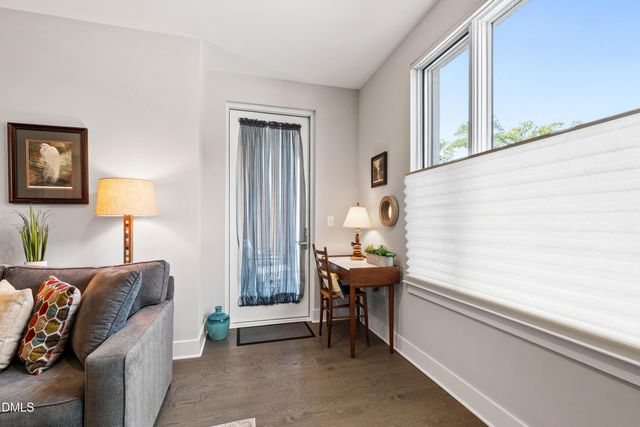 105 Chatham Walk Lane 204, Cary, NC 27511