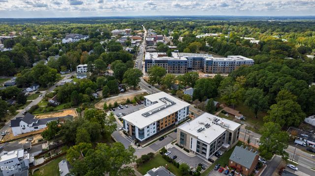 105 Chatham Walk Lane 204, Cary, NC 27511