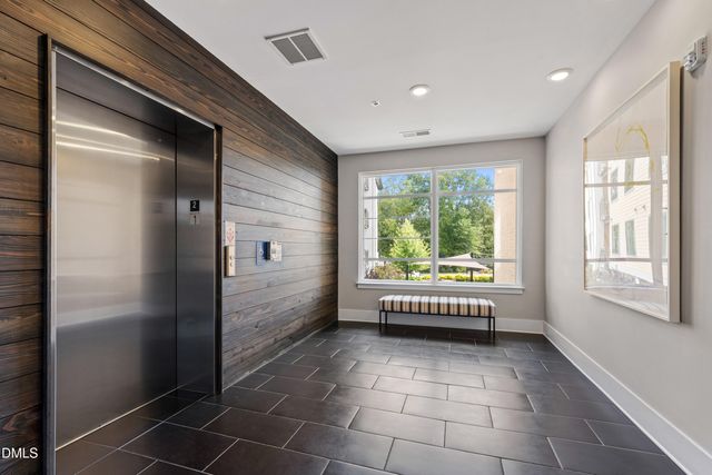 105 Chatham Walk Lane 204, Cary, NC 27511