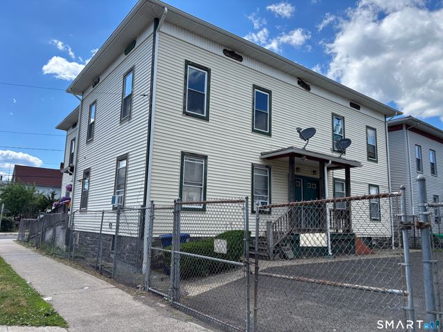 236 Brooks Street 236, Bridgeport, CT 06608