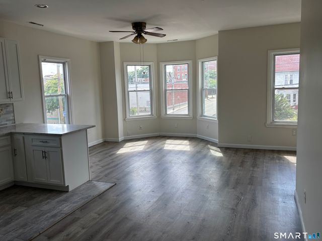 236 Brooks Street 236, Bridgeport, CT 06608